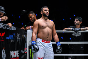 Samet Agdeve Roman Kryklia ONE Fight Night 37 7
