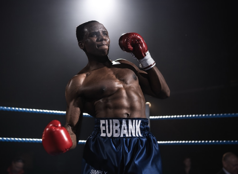 L&rsquo;acteur incarne Chris Eubank Sr. dans le nouveau film de Michael Watson