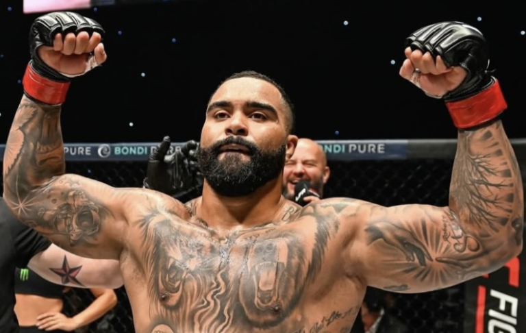 Gable Steveson obtient un KO en 24 secondes