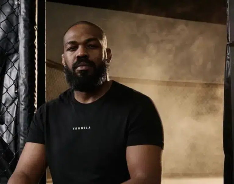 Jon Jones qualifie de judicieuse la décision de retraite de Khabib
