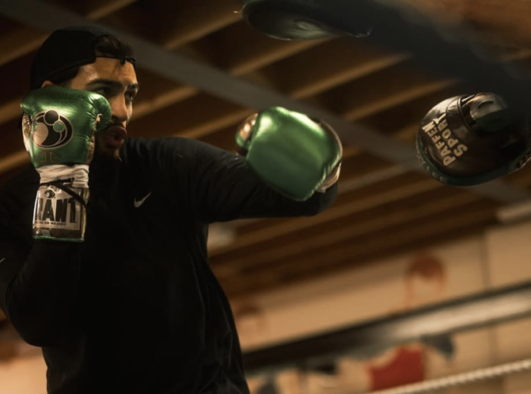 La WBO ordonne le prochain combat pour le titre mondial de Hamzah Sheeraz