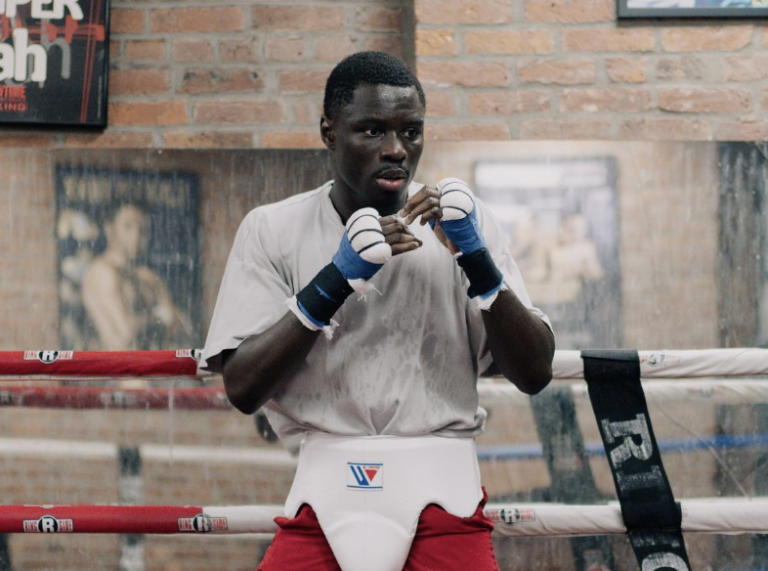 Le champion IBF Richardson Hitchins veut Frank Martin
