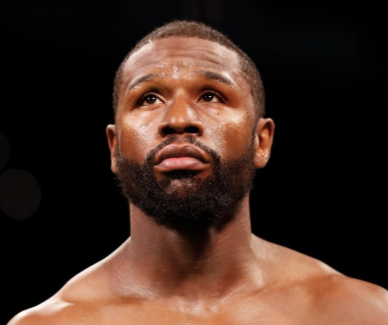 Mayweather porte plainte contre Showtime et Stephen Espinoza
