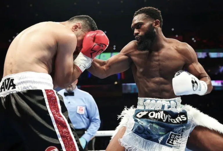 Jaron Ennis contre. Vergil Ortiz Jr. attendu en avril