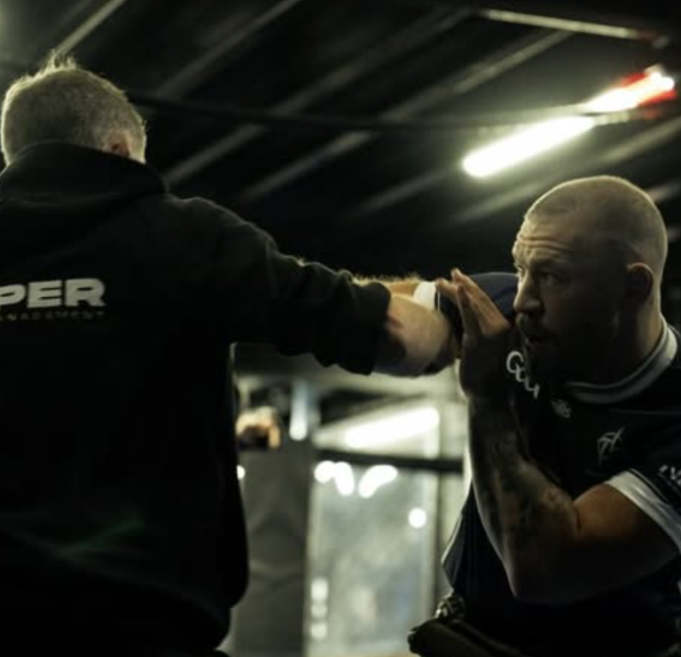 Dana White aborde l&rsquo;avenir de Conor McGregor
