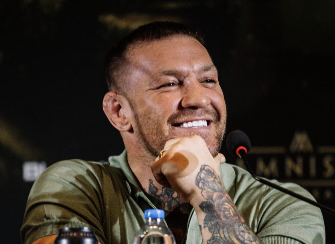 McGregor fait l'éloge d'un survivant du cancer après sa victoire au titre du BKFC