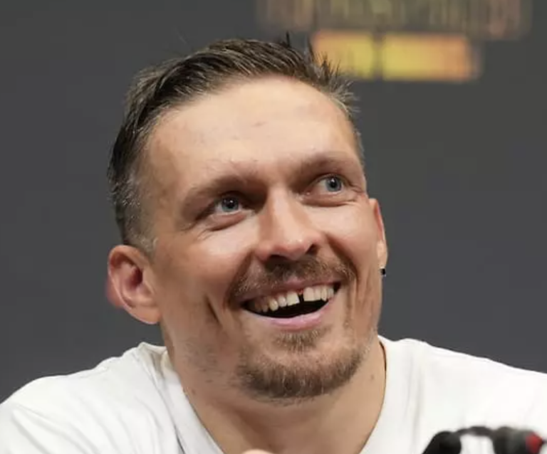 Usyk répond aux spéculations sur le combat de Kabayel