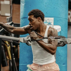 La carrière de Spence en jeu contre Tszyu