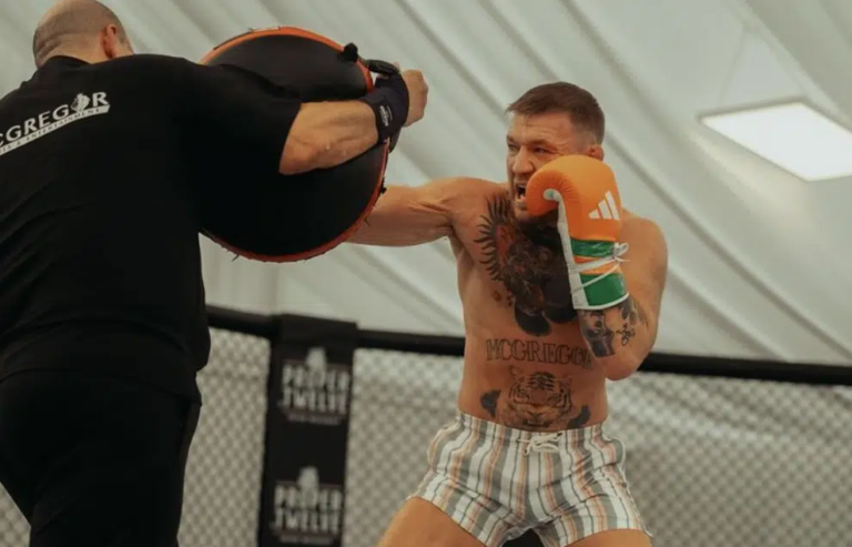 Conor McGregor révèle le calendrier de retour à la lumière des négociations de l&rsquo;UFC