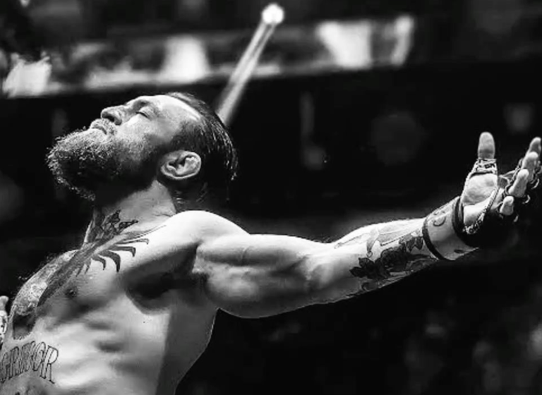 Conor déclare que son retour « les rumeurs sont vraies »
