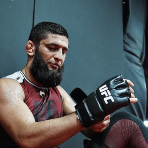 Chimaev obligé de réduire la liste de ses adversaires pour le prochain combat de l&rsquo;UFC