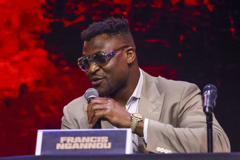 Francis Ngannou révèle qu&rsquo;il a parié sur Gaethje