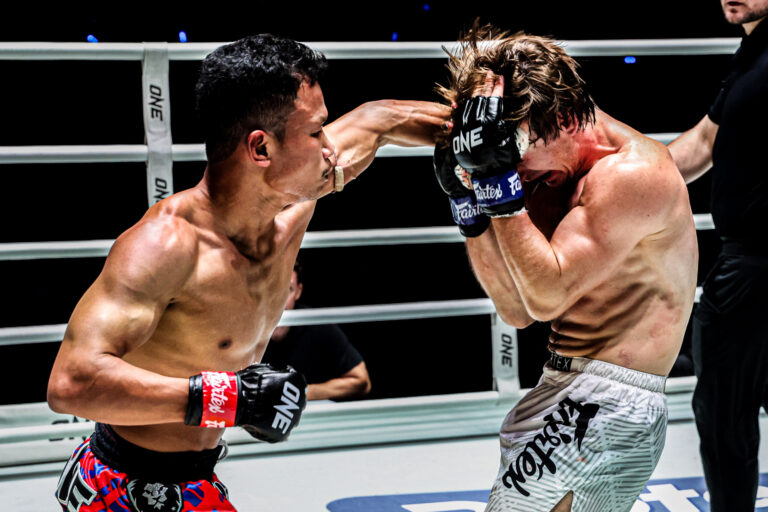 ONE Friday Fights 148 Co-Main Event Résultat : Denkriangkrai survit à Valerii Strungari dans une guerre en trois rounds
