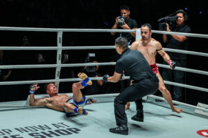 Sam A Gaiyanghadao Elmehdi El Jamari ONE Fight Night 42 9