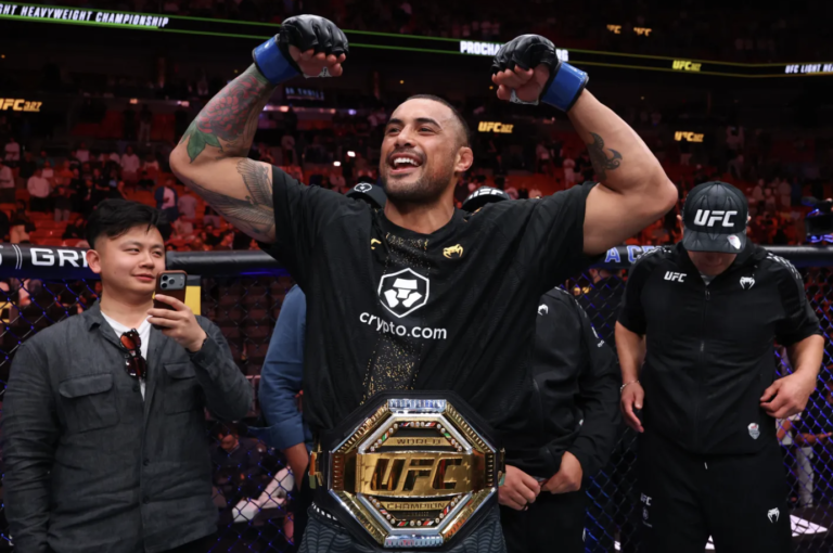 Le titre UFC de Carlos Ulberg manquant