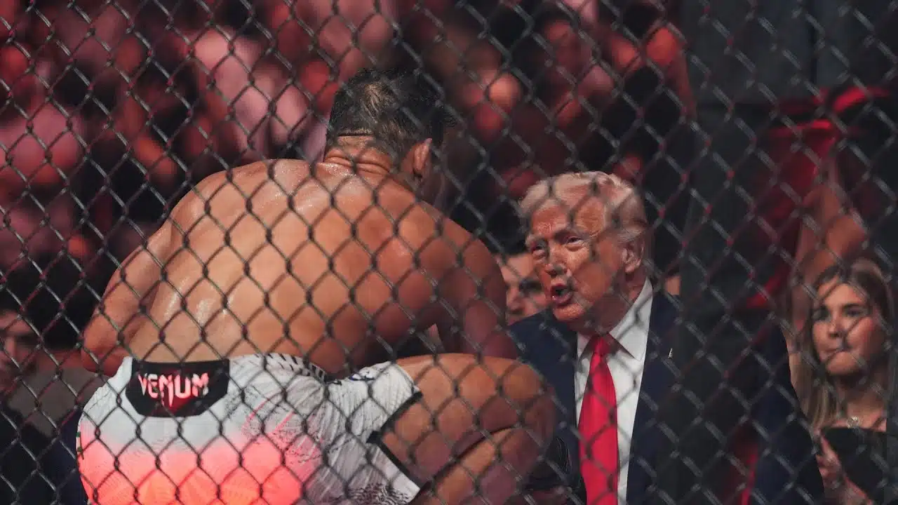 Paulo Costa répond aux éloges du président après le KO de l'UFC 327