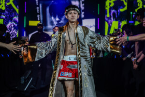 Nadaka Songchainoi Kiatsongrit UN SAMURAI 1 3