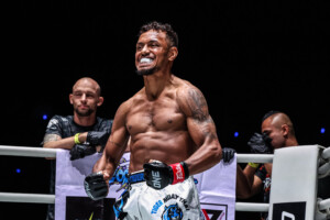 Nontachai Jitmuangnon Felipe Lobo ONE Fight Night 43 10
