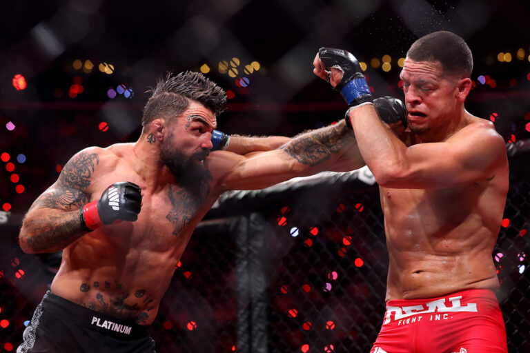 Mike Perry bat Nate Diaz par arrêt de coin au deuxième tour