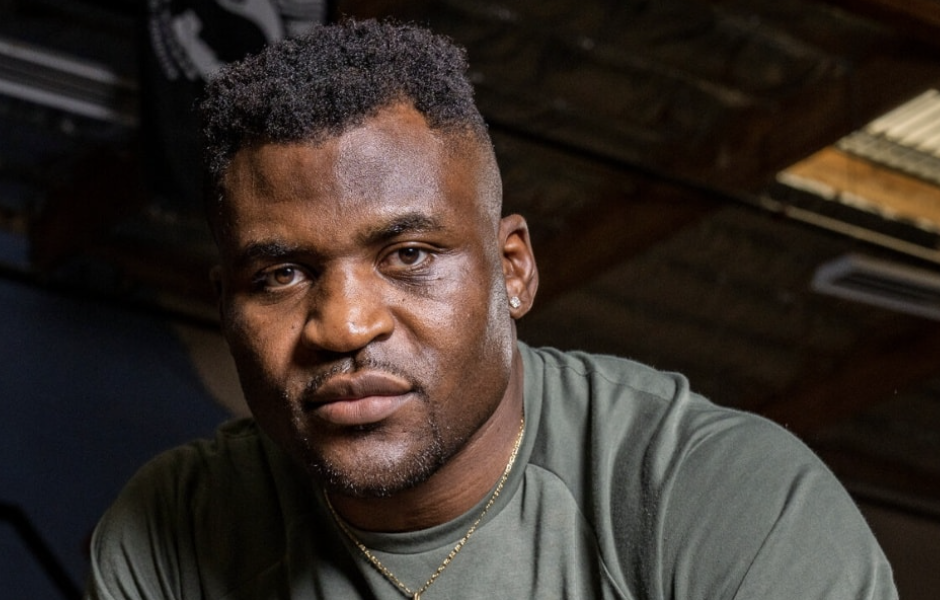 Ngannou réagit au rôle diffusé par Jon Jones pour son combat