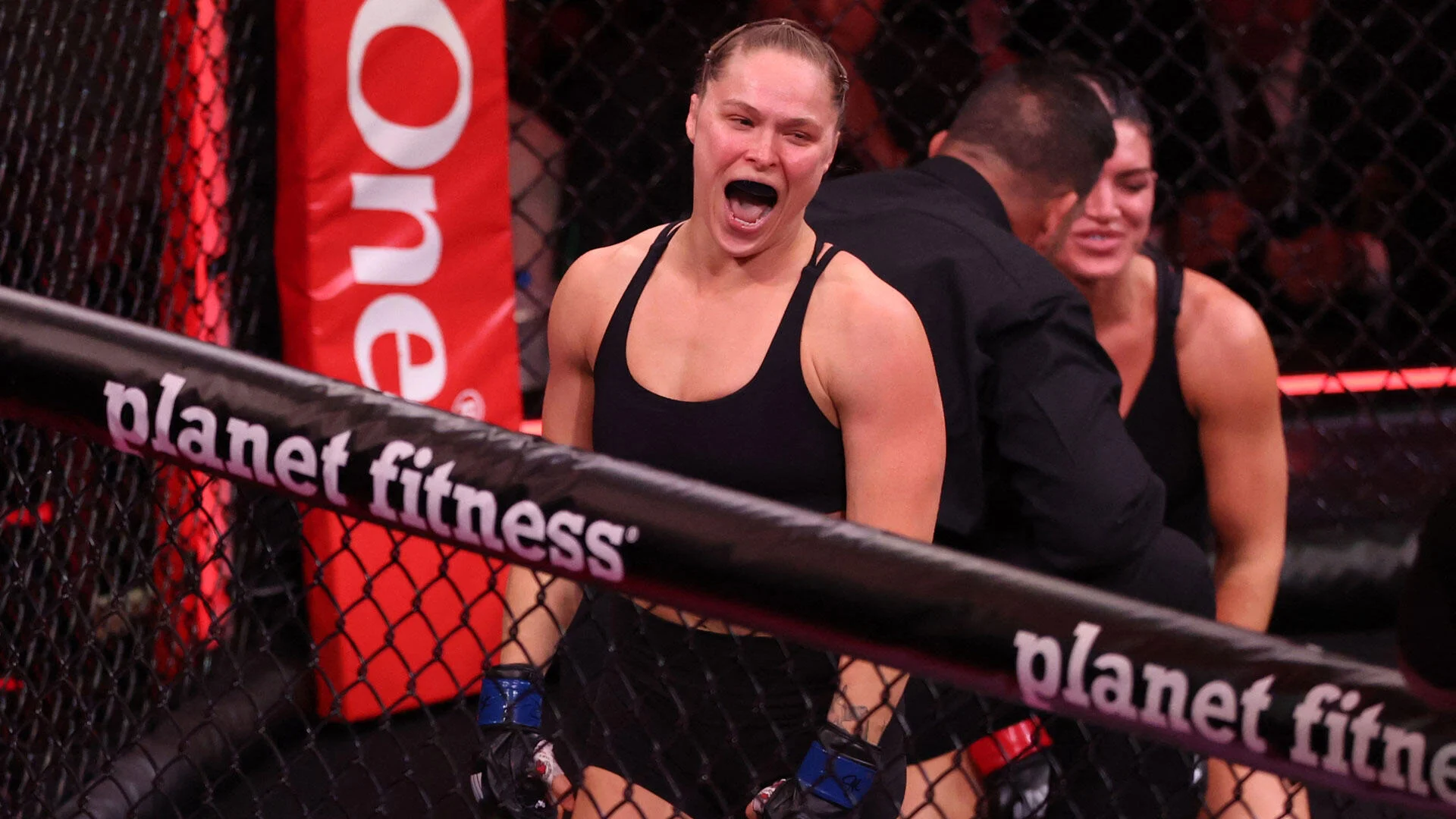 Ronda Rousey soumet Gina Carano en 17 secondes
