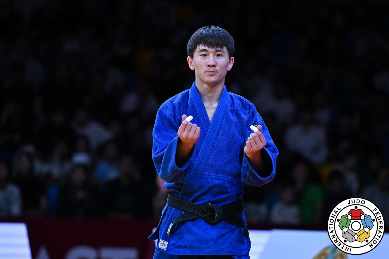 Sukhbat Byambasuren remporte la première médaille d'or du Grand Chelem pour la Mongolie