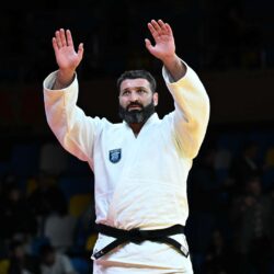 Tasoev remporte la 11e médaille d&rsquo;or du Grand Chelem à Astana alors que la route vers Los Angeles se précise