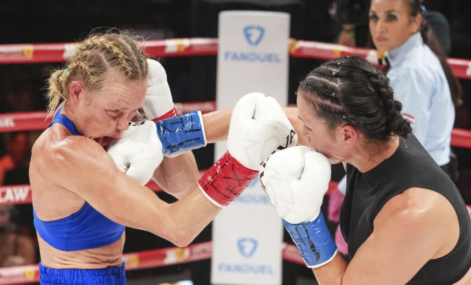 Holly Holm échoue dans la défaite controversée par décision partagée