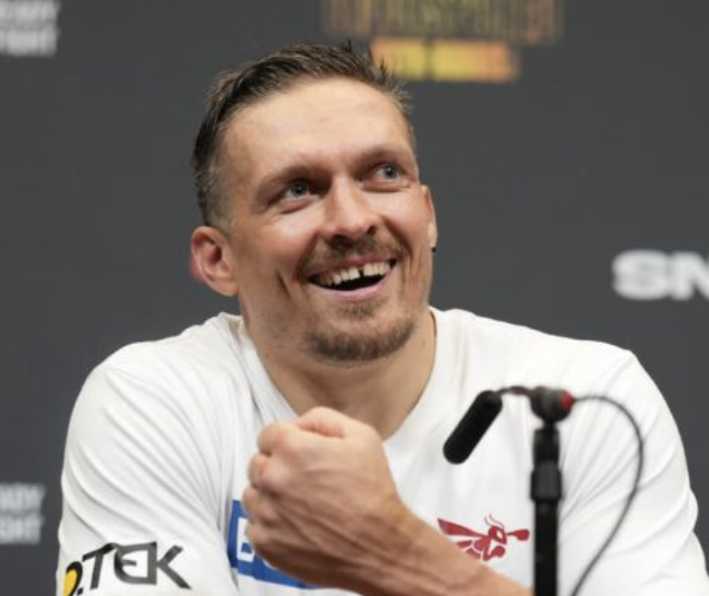 WBC ordonne le prochain mouvement d'Usyk