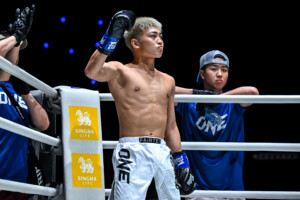 Sora Tanazawa bat Adham Ruziev par décision partagée à The Inner Circle 18 6