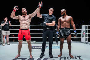 Paul Elliott Regan Upshaw ONE Fight Night 44 7