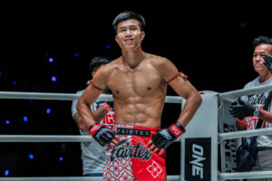 Ferrari Fairtex Shinji Suzuki ONE Fight Night 44 4