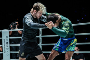 Owen Jones Fabricio Andrey ONE Fight Night 44 6