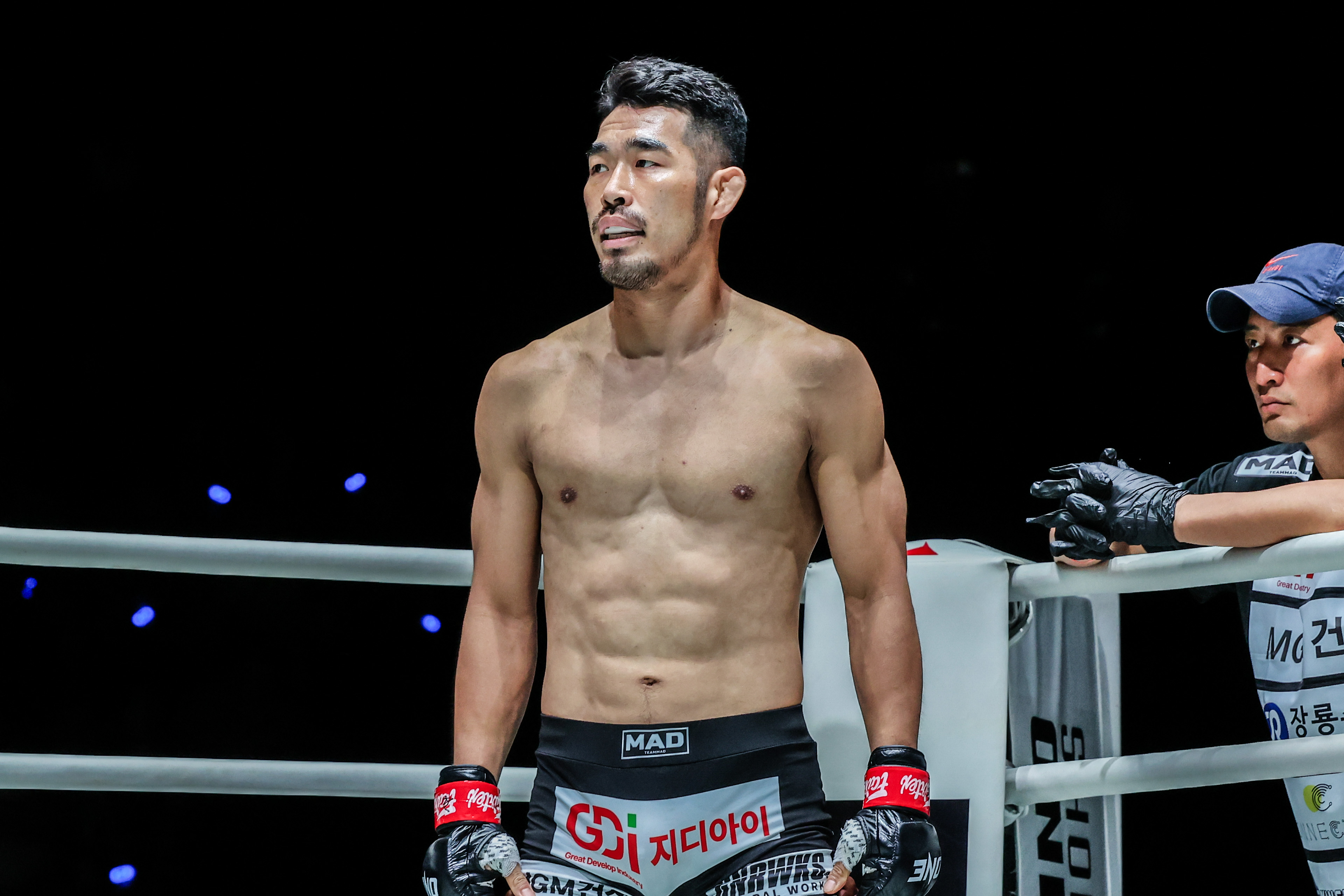 Lucas Gabriel Ok Rae Yoon ONE Fight Night 44 5.jpg