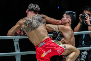 George Jarvis Rungrawee Sitsongpeenong ONE Fight Night 44 9