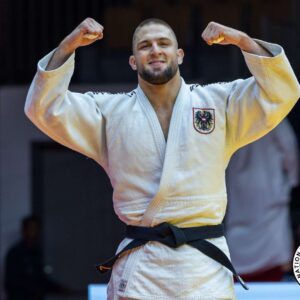 Aaron Fara : du champion autrichien de judo à la superstar de la WWE