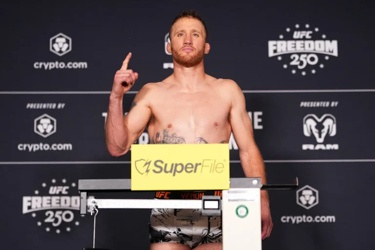 Les quatorze combattants font officiellement du poids pour l&rsquo;UFC Freedom 250