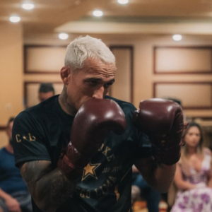 Oliveira demande une chance au titre de Gaethje