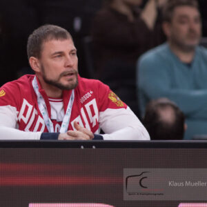 Vitaly Makarov : de champion du monde à maître entraîneur