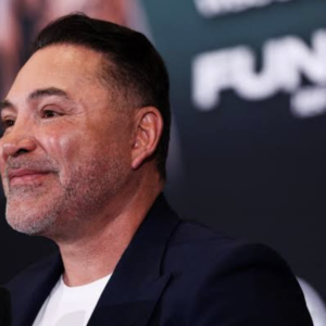 Oscar De La Hoya travaille sur les combats pour le titre à la fin de l&rsquo;été