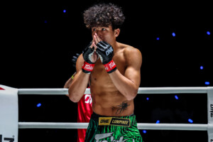 Detchawalit Silkmuaythai Tom Casse Le Cercle Intérieur 21 4