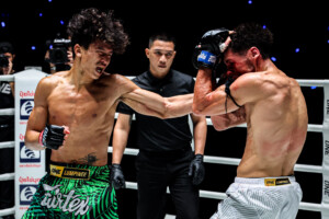 Detchawalit Silkmuaythai Tom Casse Le Cercle Intérieur 21 8