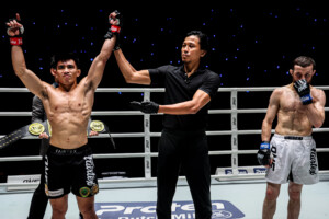 Joshua Pacio Mansur Malachiev Le cercle intérieur 21 10