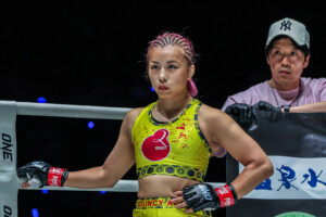 Victoria Souza Ayaka Miura UN Combat Nuit 45 5