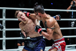 Suablack Tor Pran49 Stephen Irvine ONE Fight Night 45 10
