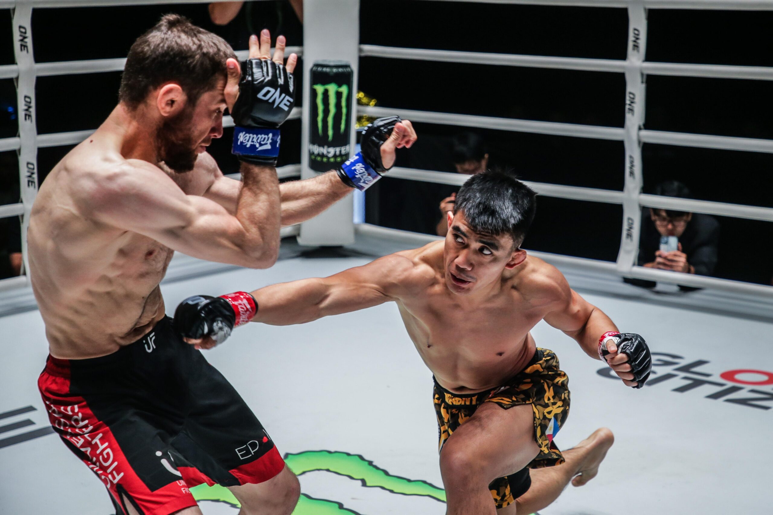 L'or MMA poids paille en jeu à ONE : The Inner Circle 21 le 10 juillet