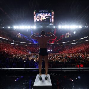 Résultats de la pesée de l&rsquo;UFC 329 et confrontations finales
