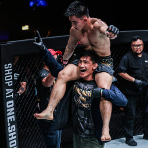 « Toujours mon plus grand avantage » – Joshua Pacio mise sur son expérience dans le match revanche de Mansur Malachiev à l&rsquo;Inner Circle 21