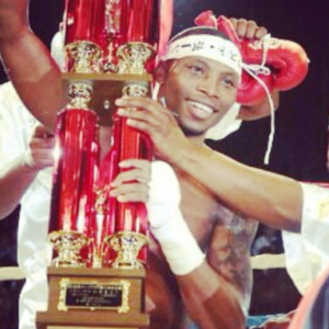 Zolani Tete, ancien champion du monde en deux divisions, abattu et tué