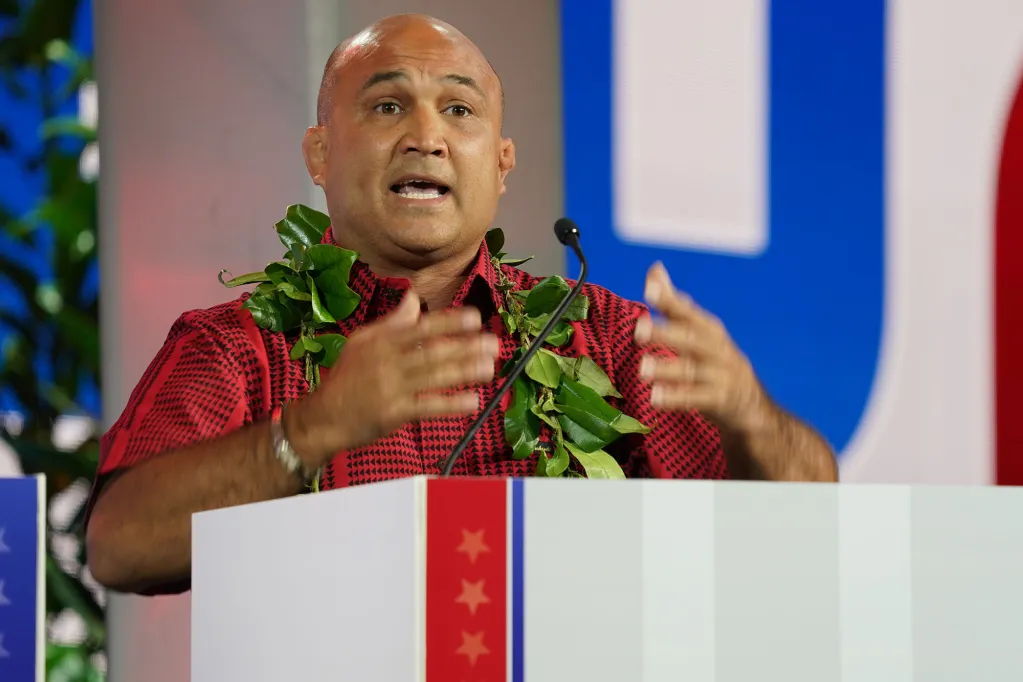 BJ Penn se présente aux élections locales malgré des problèmes juridiques persistants